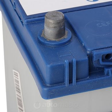 Автомобильный аккумулятор BOSCH S4 E40 12V 65Ah 650A EFB (0092S4E400)